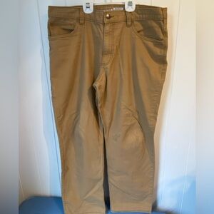 Carhartt Men's Khaki Chinos pants